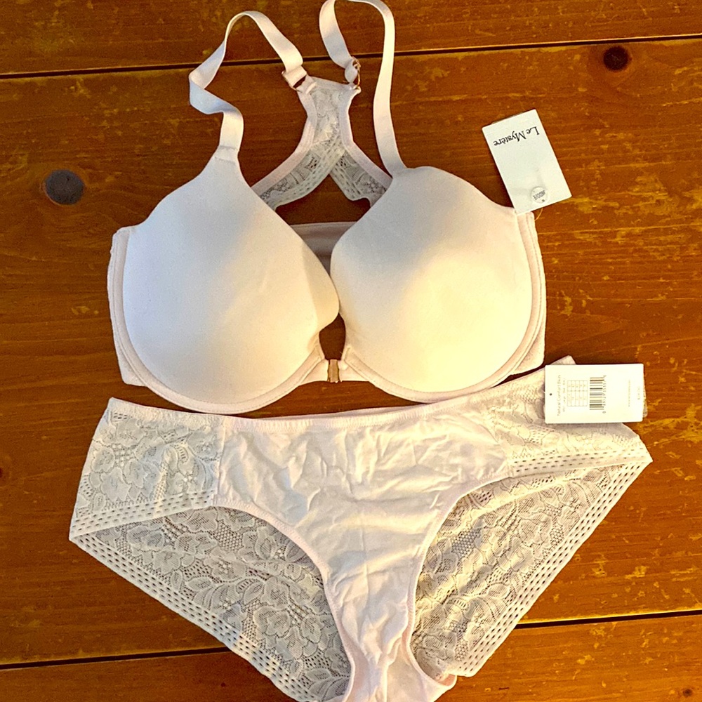 Brand new with tag’s lingerie set. Absolutely NEVER worn.